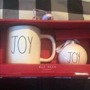 Mug and ornament set